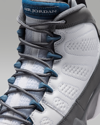 Air Jordan 9 Retro 
